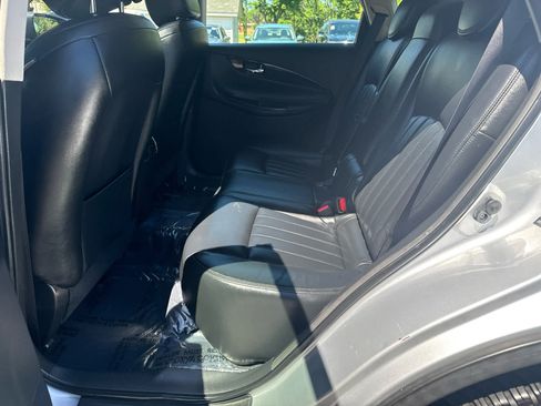 Used 2017 INFINITI QX50 AWD w/ Deluxe Touring Package image 13