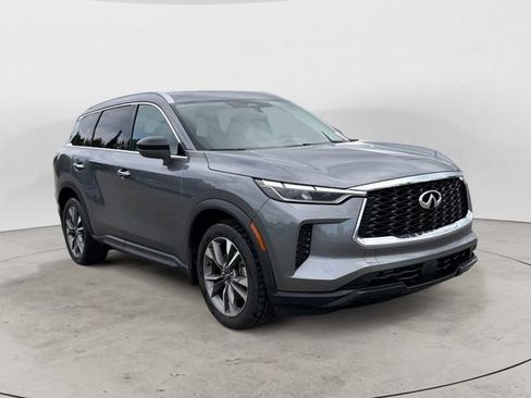 Used 2025 INFINITI QX60 Luxe AWD/4WD image 3