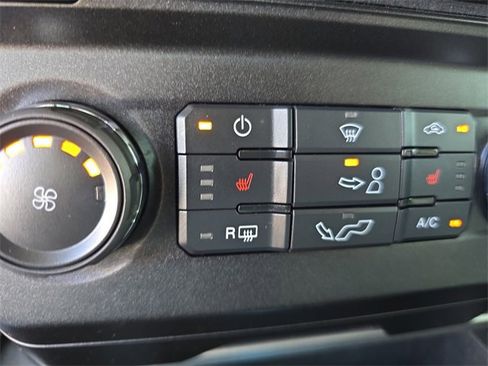 Used 2018 Ford F150 XLT w/ Equipment Group 302A Luxury image 21