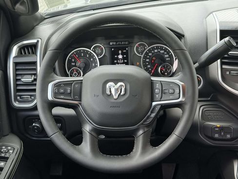 New 2026 RAM 2500 Big Horn AWD/4WD image 9