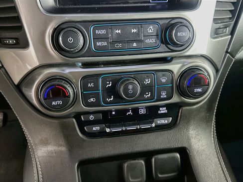 Used 2019 Chevrolet Tahoe LS AWD/4WD image 22