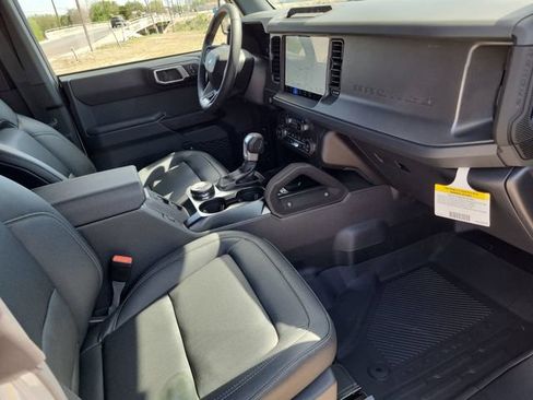 New 2026 Ford Bronco Big Bend w/ Black Diamond Package AWD/4WD image 25