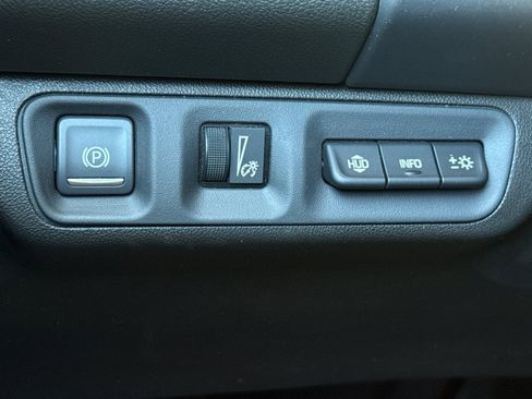 Used 2022 GMC Acadia Denali w/ Denali Ultimate Package AWD/4WD image 43