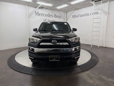 Used 2015 Toyota 4Runner Limited AWD/4WD image 2