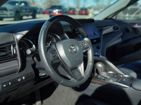 Used 2024 Toyota Camry SE image 26