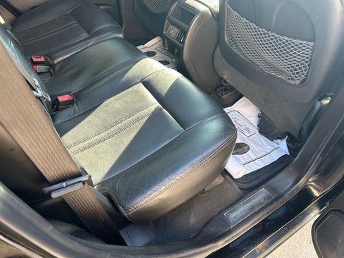 Used 2015 Cadillac SRX Luxury w/ Driver Awareness Package image 11