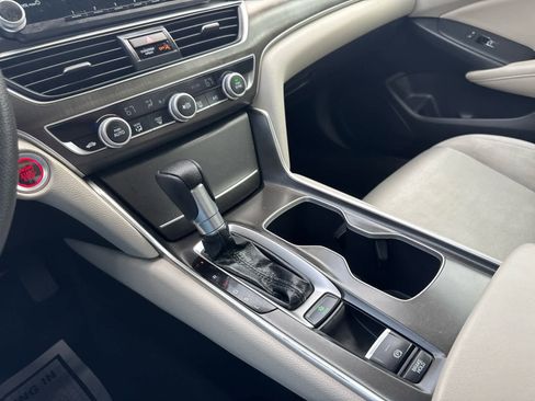 Used 2020 Honda Accord LX image 24