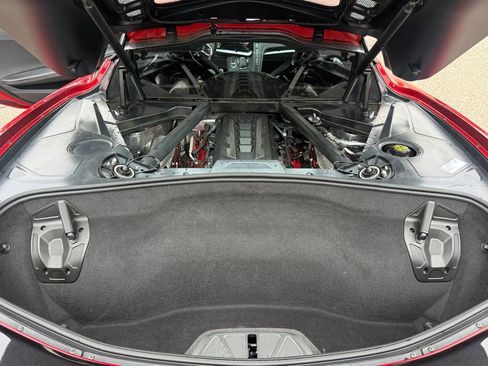 Used 2022 Chevrolet Corvette Stingray Preferred Cpe w/ Battery Protection Package RWD image 32