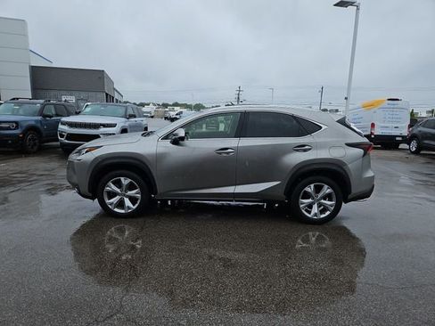 Used 2017 Lexus NX 200t AWD w/ Premium Package image 2