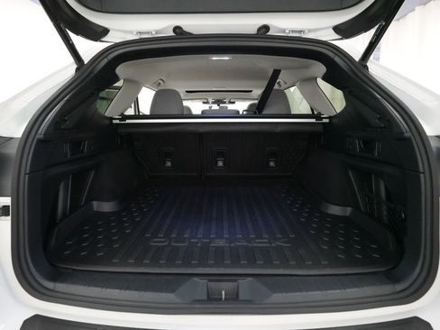 Used 2025 Subaru Outback Premium w/ Popular Package #1A image 11