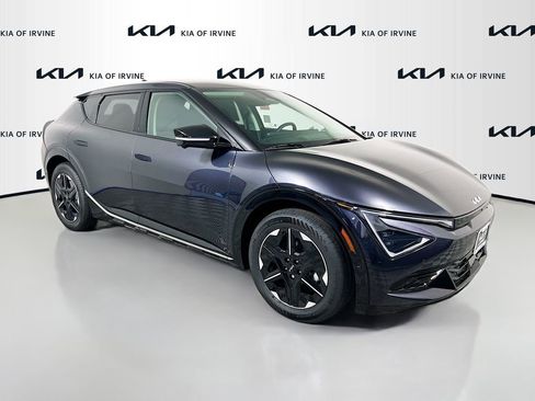 New 2025 Kia EV6 Wind image 1