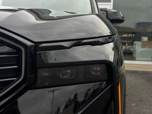 New 2026 BMW XM Label Red image 11