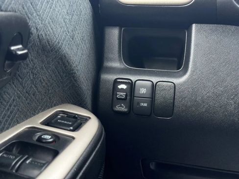 Used 2006 Honda CR-V EX image 27