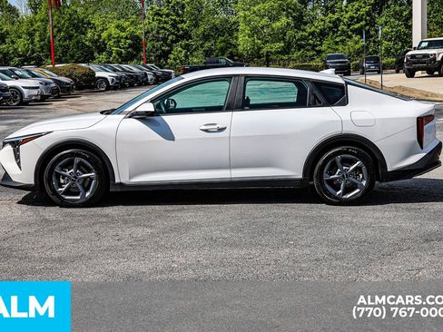 Used 2025 Kia K4 FWD image 9