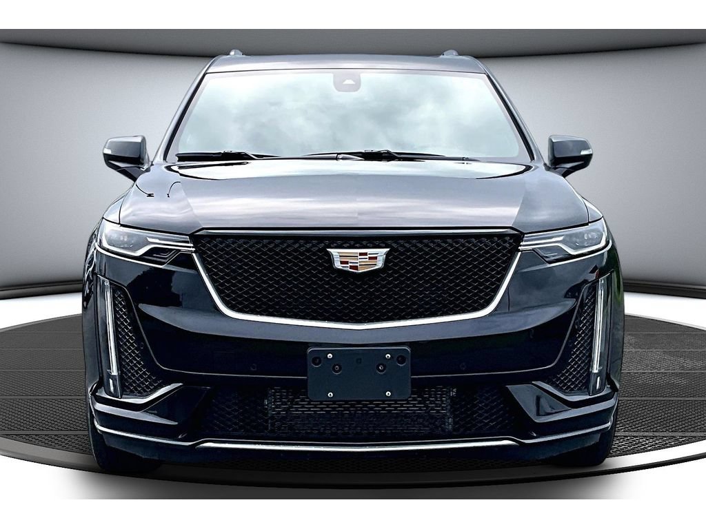 Used 2024 Cadillac XT6 Sport w/ LPO, Floor Liner Package AWD/4WD image 4
