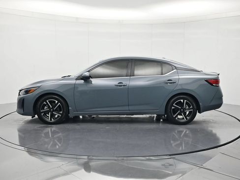 Used 2024 Nissan Sentra SV w/ Lighting Package FWD image 8