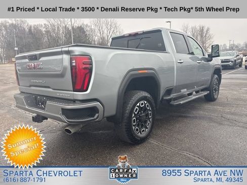 Used 2025 GMC Sierra 3500 Denali w/ Denali Reserve Package AWD/4WD image 3