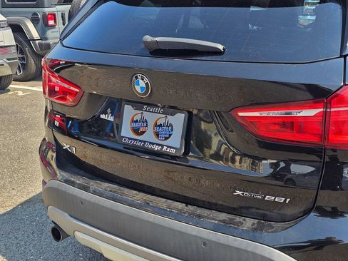 Used 2019 BMW X1 xDrive28i w/ Convenience Package AWD/4WD image 13