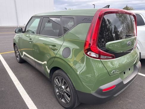 Used 2020 Kia Soul EX image 5