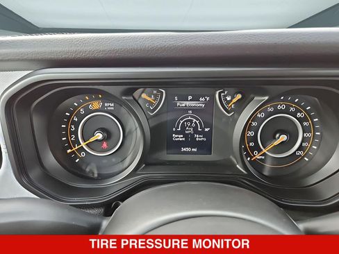 Used 2026 Jeep Wrangler Unlimited Sport AWD/4WD image 37