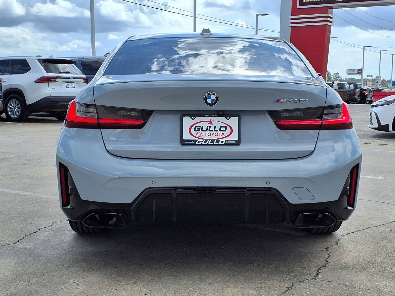 Used 2024 BMW M340i w/ Premium Package RWD image 7