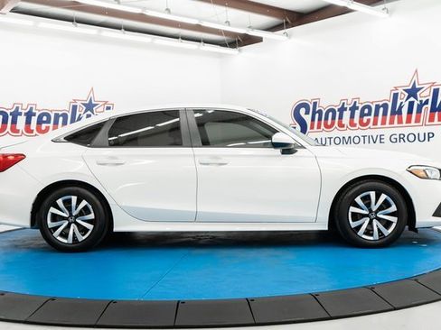 Certified 2024 Honda Civic LX image 10