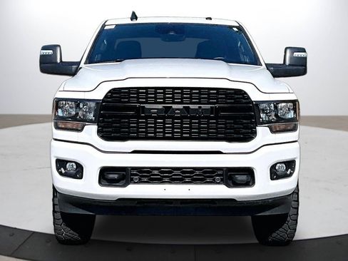 Certified 2024 RAM 2500 Big Horn w/ Night Edition AWD/4WD image 3