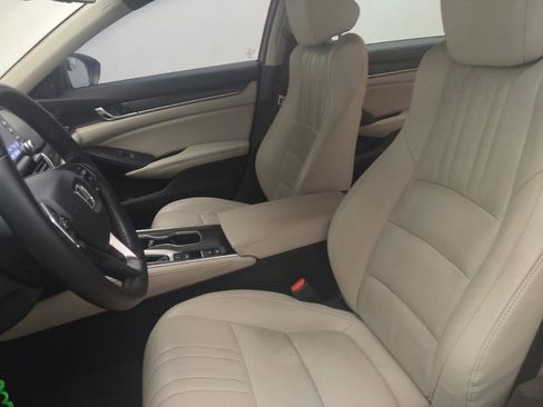 Used 2021 Honda Accord EX-L image 17
