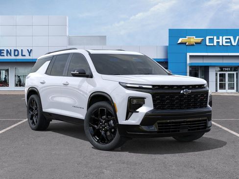 New 2026 Chevrolet Traverse RS w/ LPO, Floor Liner Package image 7