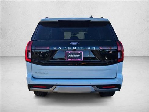 New 2026 Ford Expedition Platinum AWD/4WD image 8