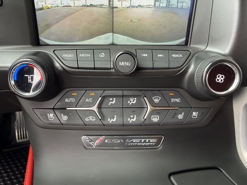 Used 2016 Chevrolet Corvette Stingray Coupe w/ Z51 2LT w/ 2LT Preferred Equipment Group RWD image 28
