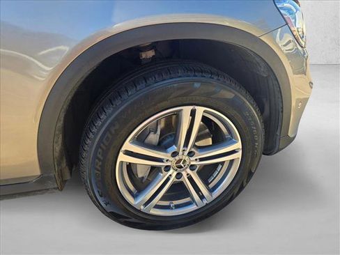 Used 2022 Mercedes-Benz GLC 300 image 20