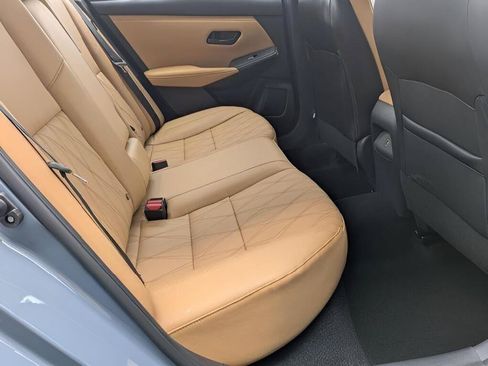 Used 2025 Nissan Sentra SV w/ SV Premium Package FWD image 26