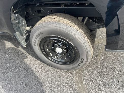 Used 2025 Chevrolet Silverado 1500 W/T w/ WT Convenience Package image 26