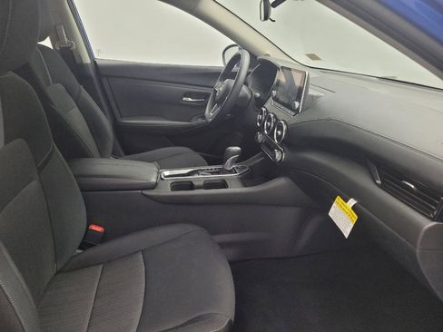 Used 2025 Nissan Sentra SV image 21