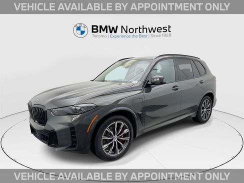 Used 2026 BMW X5 xDrive50e w/ M Sport Package AWD/4WD image 1