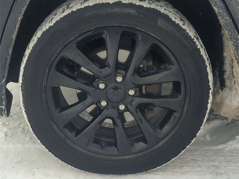 Used 2020 Jeep Grand Cherokee Altitude image 10