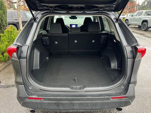 Certified 2024 Toyota RAV4 LE AWD/4WD image 25