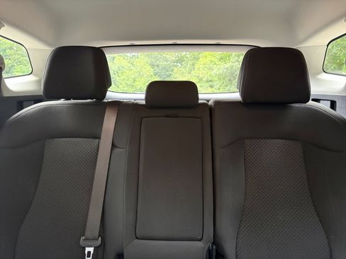 Used 2026 Kia Sportage LX FWD image 33