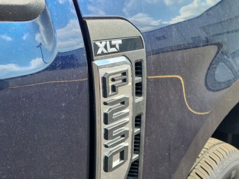 New 2025 Ford F250 XLT w/ F-250 >10K GVWR Package image 6
