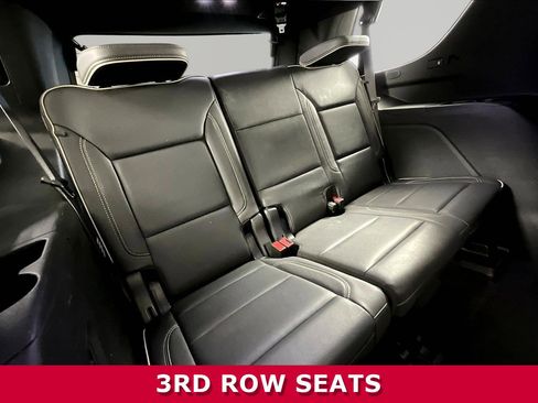 Used 2023 Chevrolet Tahoe Premier AWD/4WD image 24