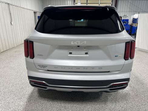 Used 2022 Kia Sorento SX Prestige w/ Panoramic Sunroof Package AWD/4WD image 6