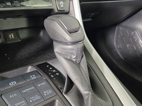 Used 2025 Toyota RAV4 XLE image 20