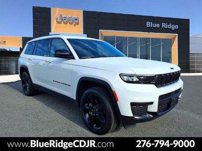 Used 2024 Jeep Grand Cherokee L Laredo
