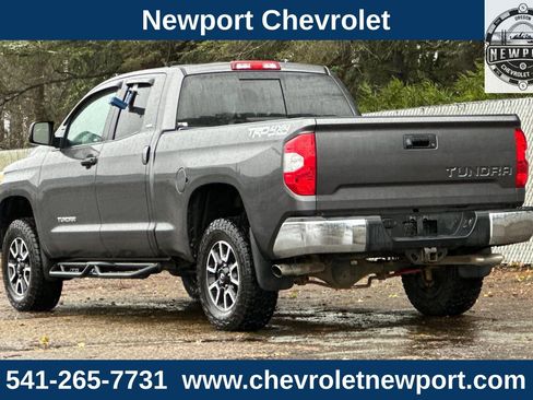 Used 2015 Toyota Tundra SR5 image 7