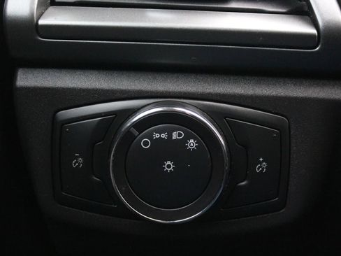 Used 2014 Ford Fusion S image 39