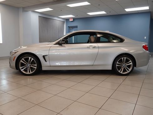 Used 2014 BMW 428i xDrive Coupe AWD/4WD image 2
