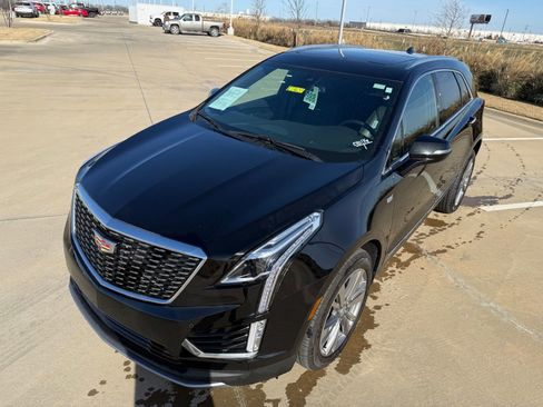 Used 2025 Cadillac XT5 Premium Luxury image 10