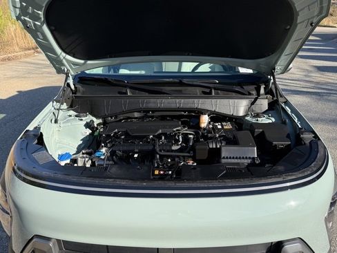 Used 2025 Hyundai Kona SEL image 30