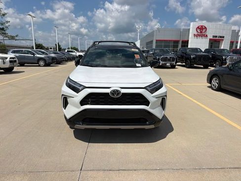 Used 2025 Toyota RAV4 XSE w/ Advanced Technology Package AWD/4WD image 2